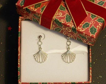 Sea Scallop Charm Drop Stud Earrings-Silver