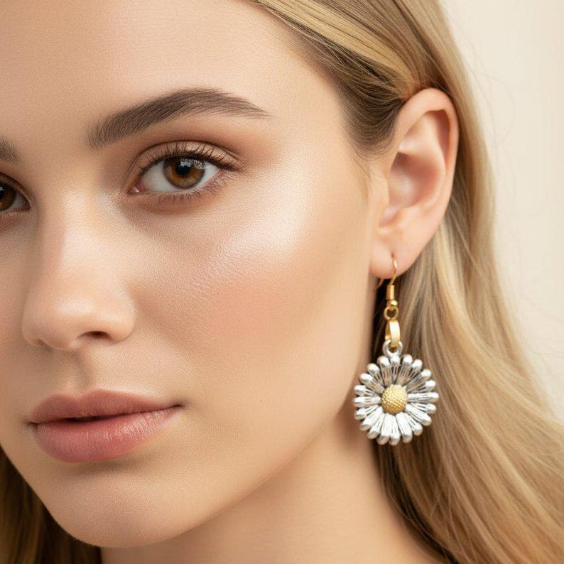 Sunflower/Daisy dangle earrings, Gold - - LadybugfeetDesigns -