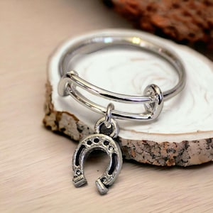 Horse Shoe Expandable Charm Ring - - LadybugfeetDesigns -