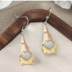 Boho Gnome hook earrings III - Silver - - LadybugfeetDesigns -