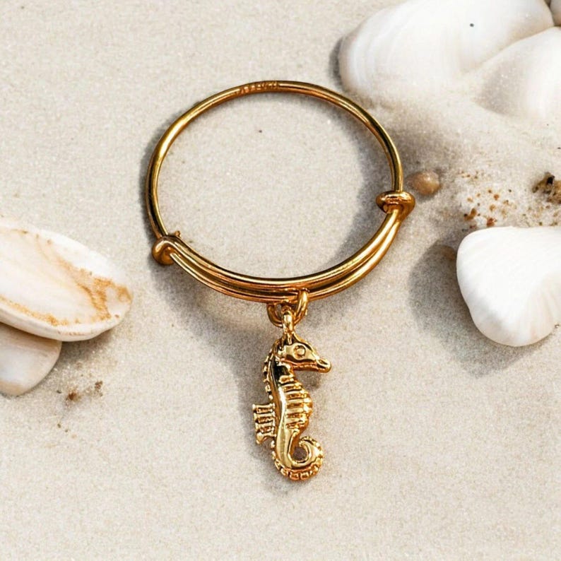 Seahorse Expandable Charm Ring - Gold - - LadybugfeetDesigns -