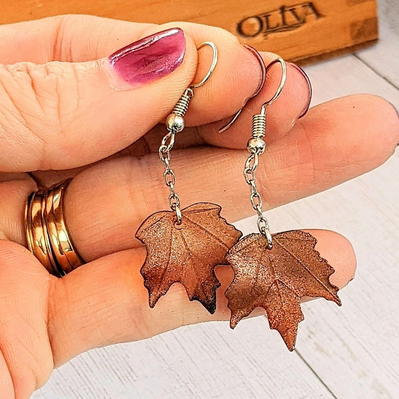Maple Leaves Dangle Earrings, Silver - - LadybugfeetDesigns -