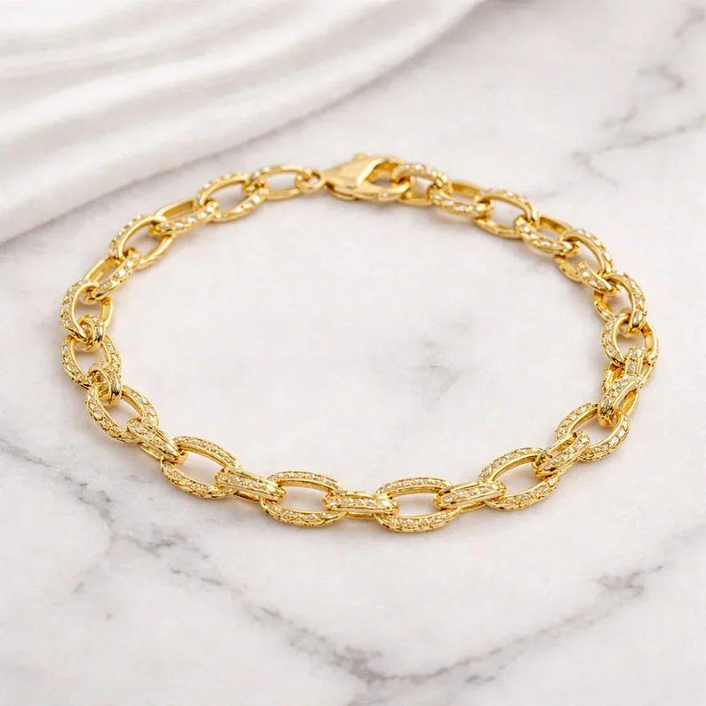 24K Gold Filled Textured Oval Link Charm Bracelet Base - D.i.y. - Build Your Charm Bracelet! - - LadybugfeetDesigns -