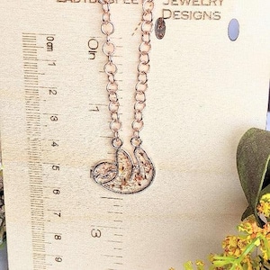 Adorable Dried Flower Tree Sloth - Yellow or Rose Gold - - LadybugfeetDesigns -