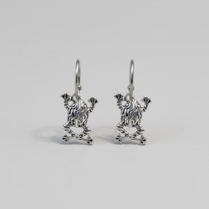 Fancy Frog Hoop Earrings, Silver - 16mm - - LadybugfeetDesigns -
