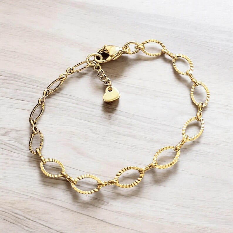 Shiny Gold Textured Oval Link Charm Bracelet Base Ii - D.i.y. - Build Your Charm Bracelet! - - LadybugfeetDesigns -