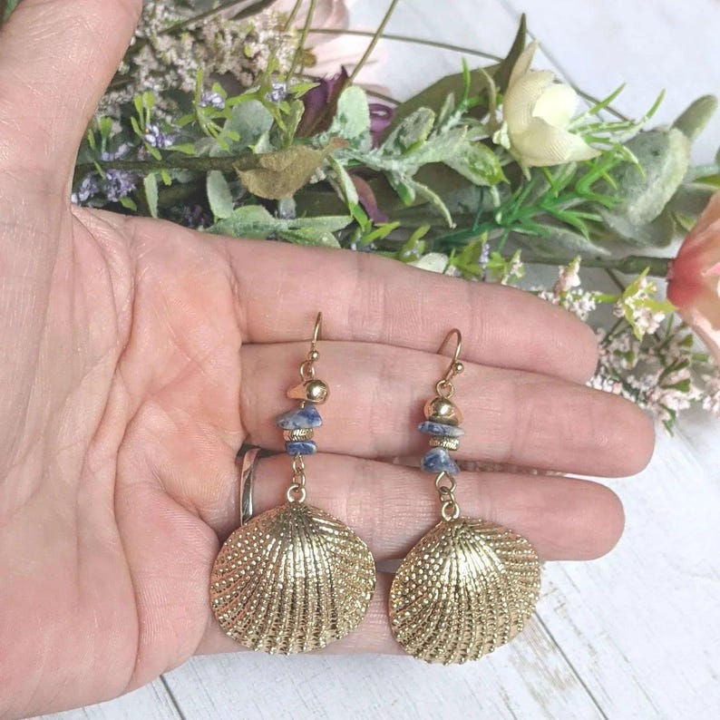 Sea Shell beaded dangle earrings, gold - - LadybugfeetDesigns -