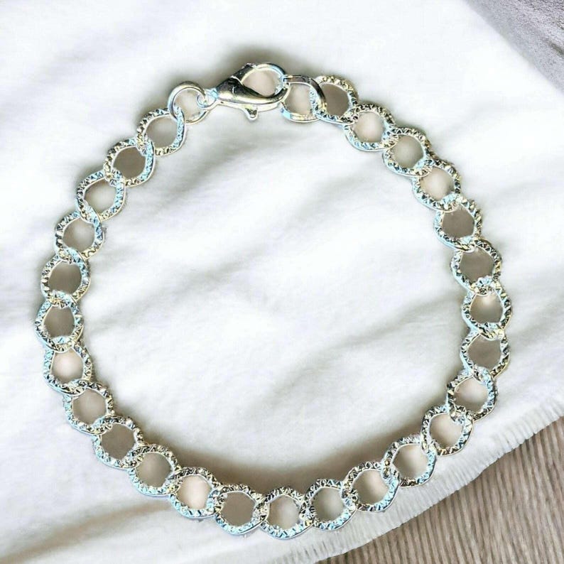 Bright Silver Textured Oval Link Charm Bracelet Base - D.i.y. - Build Your Charm Bracelet! - - LadybugfeetDesigns -