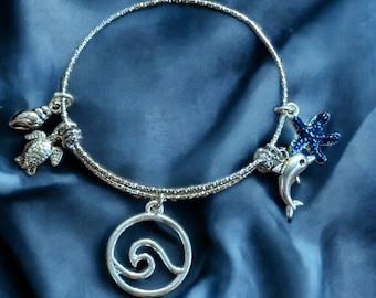 Silver Ocean Wave Seashell Bangle bracelet