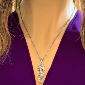 Seahorse Pendant necklace, Silver - 20 inch - - LadybugfeetDesigns -