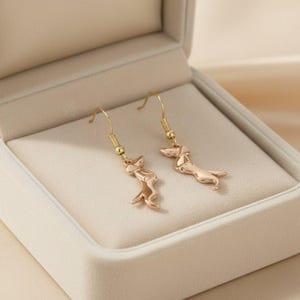Dachshund dangle earrings. Gold - - LadybugfeetDesigns -