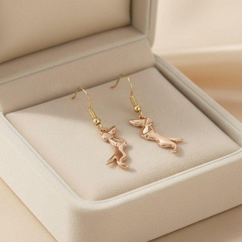Dachshund dangle earrings. Gold - - LadybugfeetDesigns -