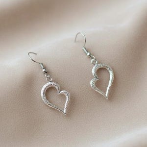 Silver Art Deco Heart dangle earrings