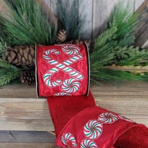 4in Peppermint Candies Disc Ribbon (5 Yards)