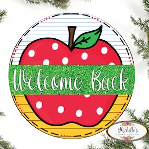Personalized Apple Teacher Wreath Sign