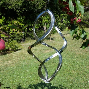 Wind Spinner Mono. Height 26cm, 32cm, 40cm or 50cm