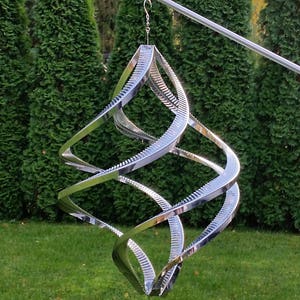 Wind Spinner Quattro (height from 38cm to 66cm)