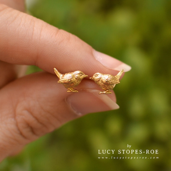 Wren Earrings in Gold Wren Earrings in Gold