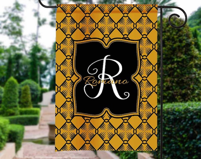 Personalized Garden Flag,  Fleur de Lis Garden Flag,  Monogrammed Flag, Flag, Customized Yard Flag, Housewarming Gift, Wedding Gift