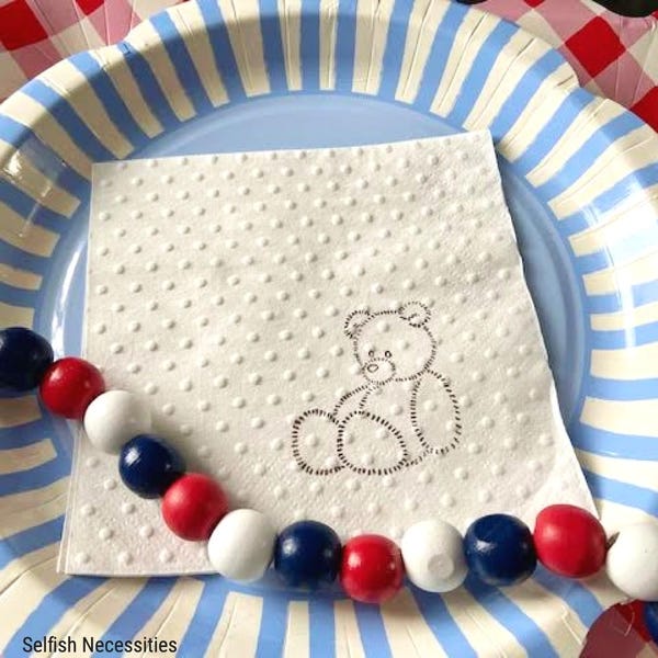 Servilletas y artículos para fiestas con forma de osito de peluche - Baby Shower "We Can Bearly Wait" - Decoración para el primer cumpleaños de un osito de peluche - Ideas para fiestas de niña o niño