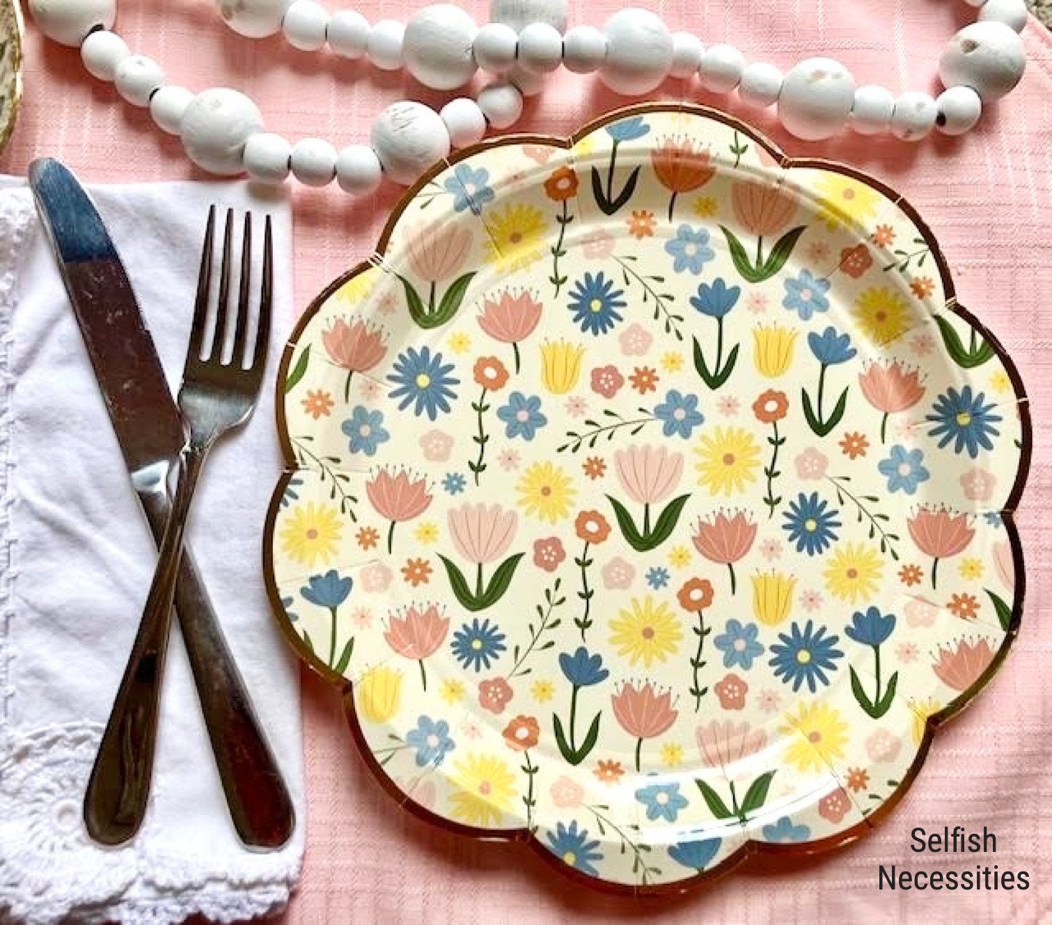 Love in Bloom Wildflower Floral Bridal Shower Plates Pastel Luncheon Plates Baby in Bloom Theme Tea Party Tableware Scalloped