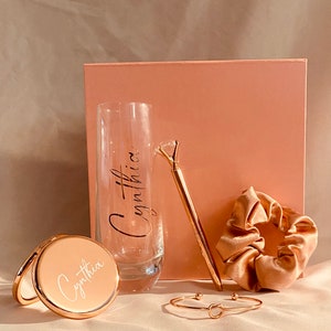 Bridesmaids Personalized Proposal Gift Box, Rose gold, Pink, Custom maid of honor, matron of honor, bridesmaid. immagine 2