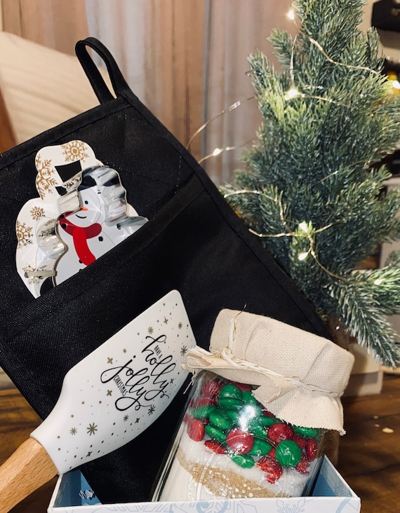 Christmas cookie mix in a jar gift for her gifts for teacher chocolate  chip, Cookie