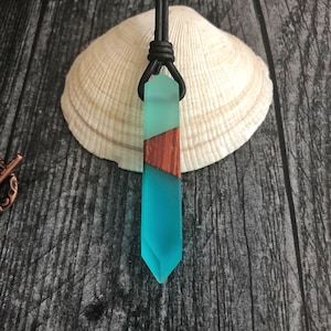 Wood Resin Necklace for Men, Bar Necklace Leather, Gift for Husband, Boyfriend, Anniversary Gift, Wood and Resin Pendant, Men Necklace Blue