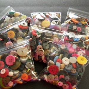 Bulk Button Assortment, Vintage Old and New Buttons, 4oz, Mixed Button Bag Lot, Plastic Buttons, Metal Buttons, for DIY Crafts, Sewing, Art image 2