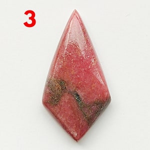 Rhodonite 30x15mm Kite Cut Cabochon Ref: RON0004