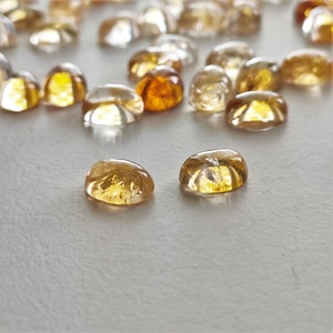 Citrine ovale 18.8x13.9mm 14.63cts