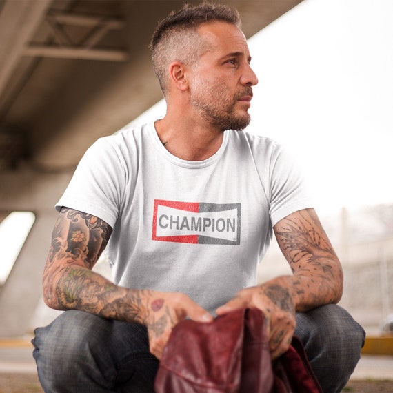 Champion - Cliff Booth Movie T-Shirt Champion - Cliff Booth Movie T-Shirt