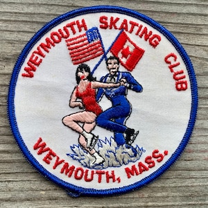 WEYMOUTH SKATING Club Vintage Patch Souvenir Connell Rink Mass MA Massachusetts