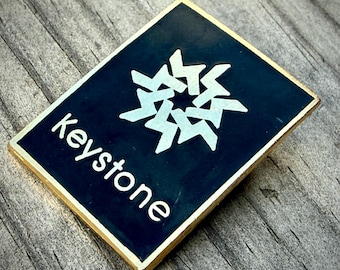 1980's KEYSTONE Ski Pin, COLORADO Dillon Frisco A Basin, Vintage Skiing Souvenir, Travel Badge