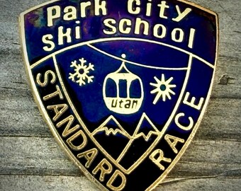 1980's PARK CITY Ski School Pin, UTAH Canyons, Vintage Enamel, Travel Souvenir