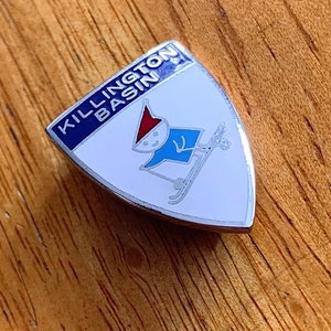 1950&#39;s KILLINGTON BASIN Resort Ski Pin Vermont Skiing Travel Vintage Antique Pico Mountain