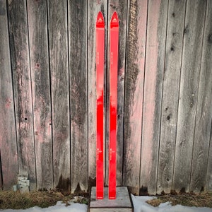 c.1968 HOLZNER International Adventurer 19Ocm  Skis Vintage Wood Core UNMOUNTED Antique Wood 75&quot;