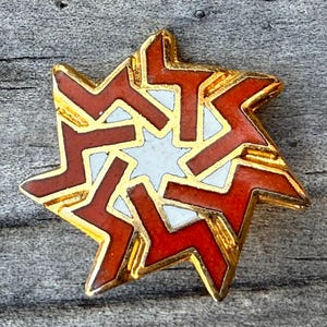 1980's KEYSTONE "Sunburst" Vintage Ski Pin, COLORADO Souvenir, Travel Badge