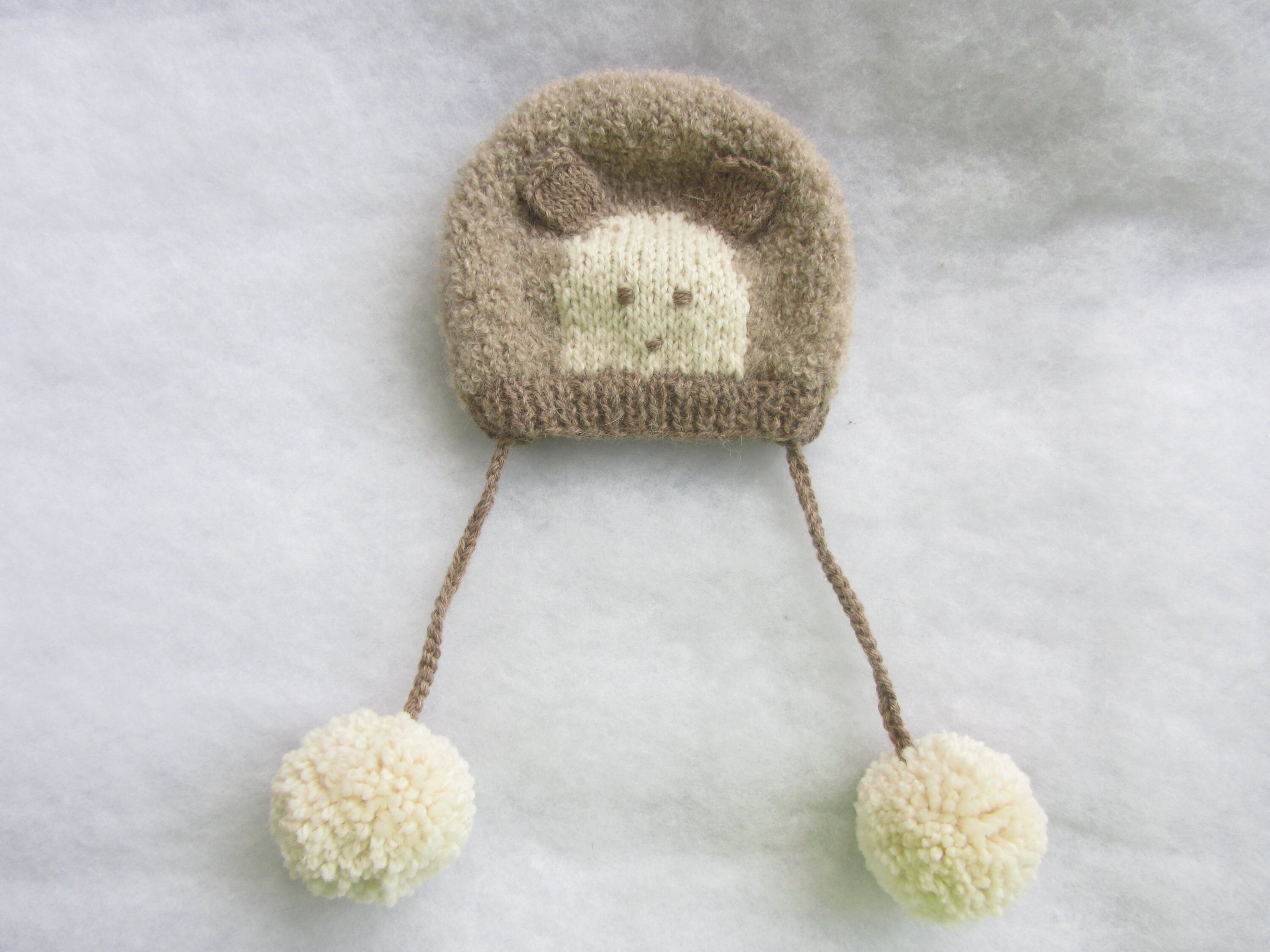 Alpaca boucle baby bear hat. Size 3 months