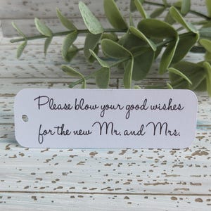 Please Blow your good wishes for the new Mr and Mrs Bubble Favor tag for weddings and other celebrations  (072)