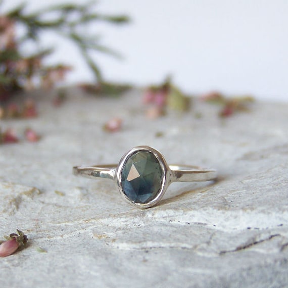 Rose cut sapphire discount