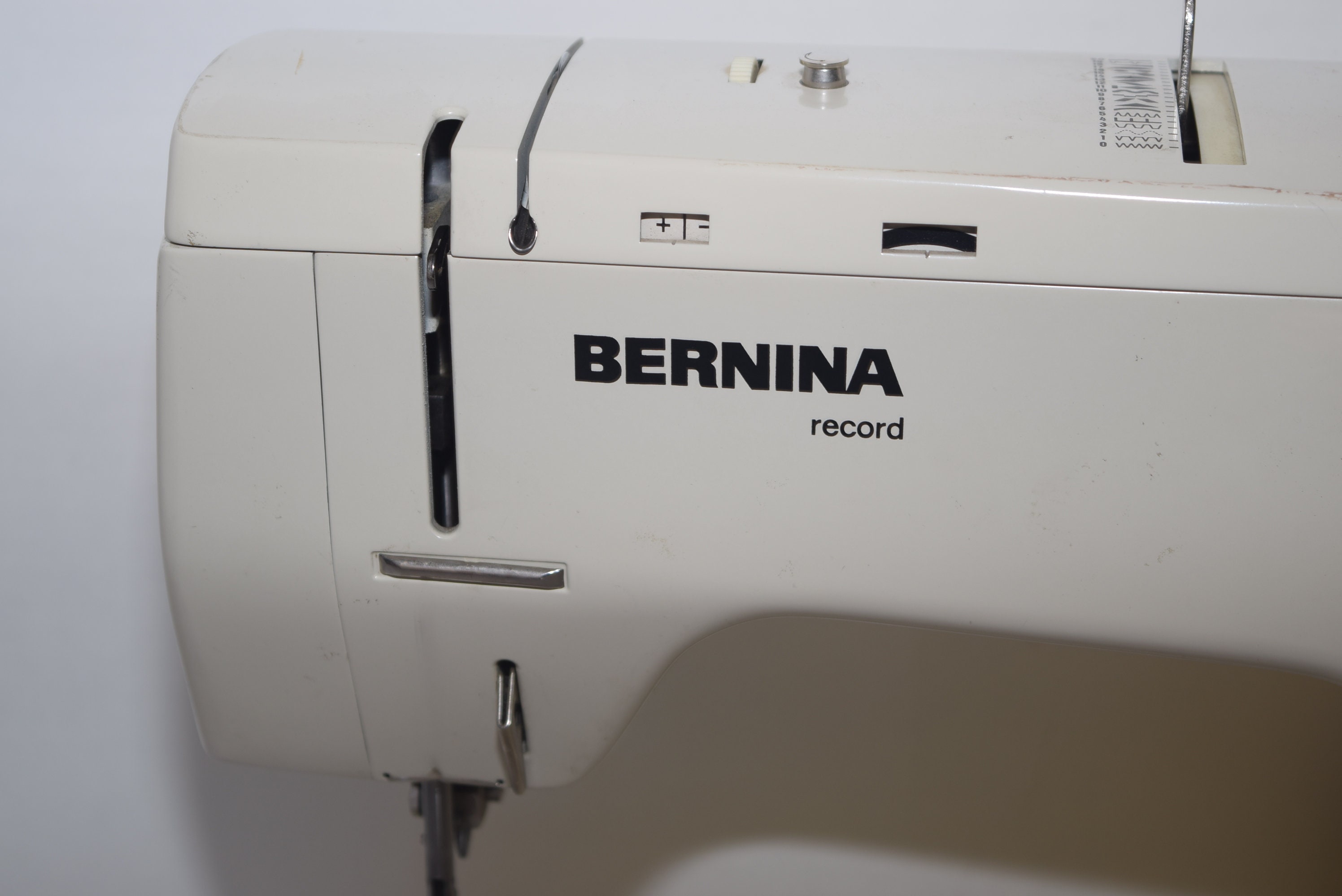 Vintage Bernina Record 830 Sewing Machine w/Accessories & Manual