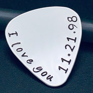 Valentine&#39;s Day Gift/Personalized guitar pick /hand stamped stainless pick/music lover gift/ gift for him/christmas gift/ fathers day gift