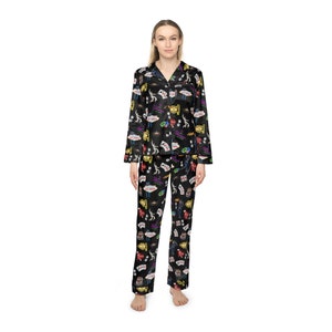 Las Vegas Inspired Women's Satin Pajamas (AOP)