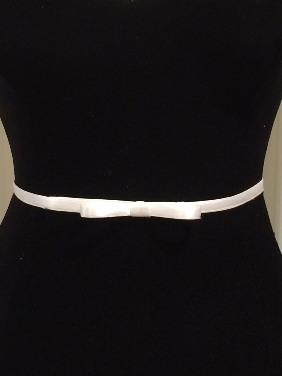 Skinny Bow Belt,Satin  Belt, 3/8 inch Bow Belt, Adjustable Bridal Bow Belt, Bridesmaid Belt,Special Occasion Accessory Belt, Prom Belt.