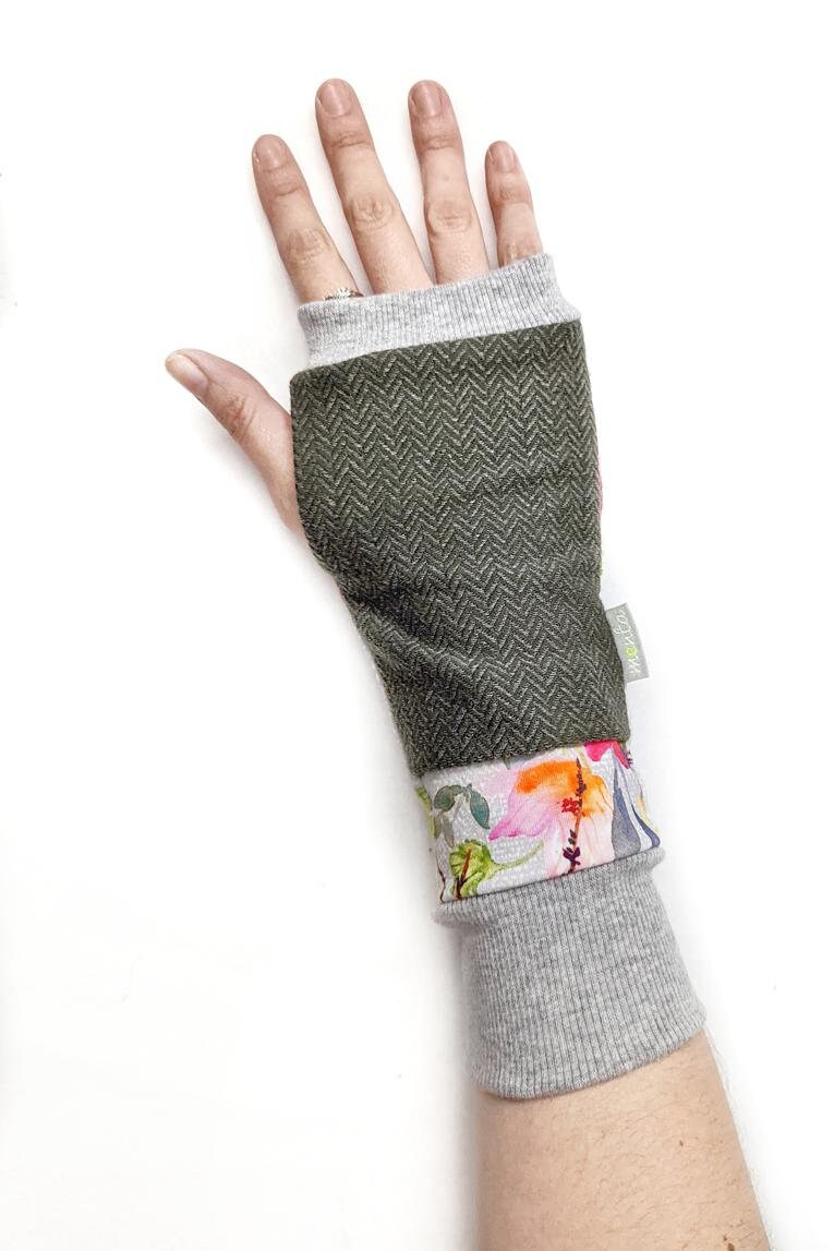 Menta Arm Warmer PDF Sewing Pattern Ebook DIY Wrist Warmer
