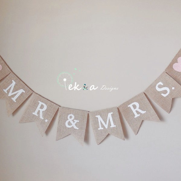 Mr. & Mrs. Burlap Banner / wedding garland / wedding photo props / wedding reception decor / wedding bunting / Wedding Burlap Banner -hearts