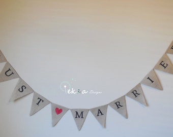 Just Married Burlap Banner / guirnalda de boda / accesorios fotográficos / empavesado de boda / Wedding Burlap Banner / decoración