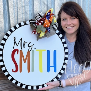 Teacher Door Hanger - Classroom Door Decor - Teacher Name Sign - Teacher Appreciation Gift - Gift for Teacher - Classroom Sign