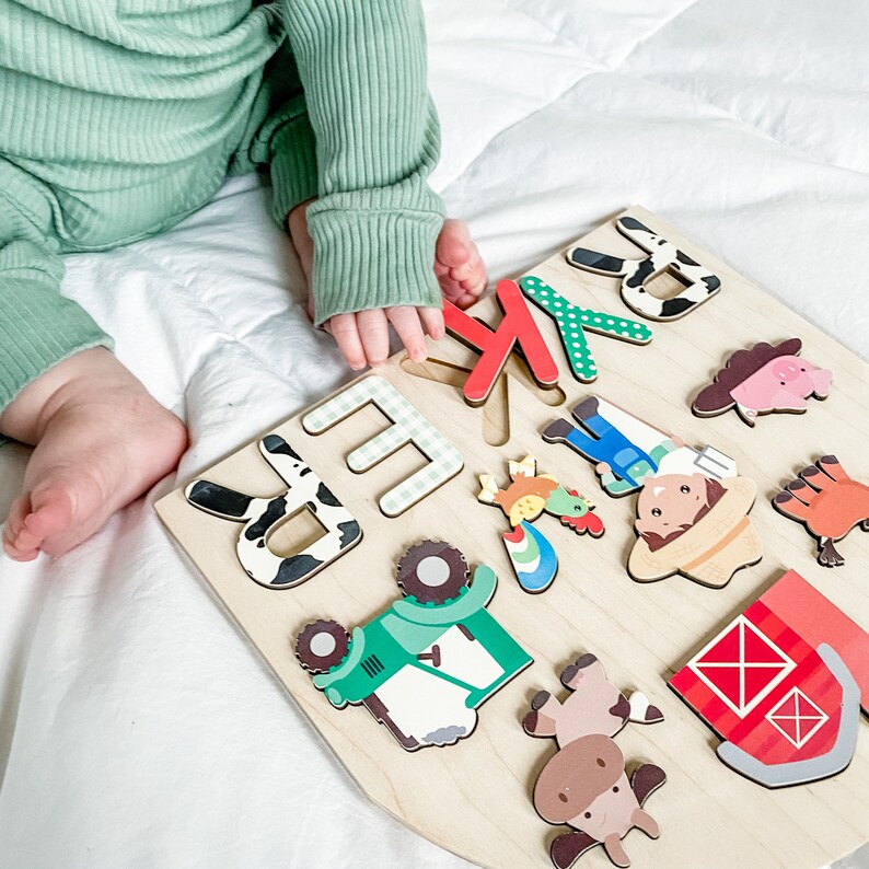 Toddler Birthday Gift Personalized Name Puzzle, Farm Theme Wooden Puzzle, Custom Toddler Gift, Farm Animal Puzzle, Birthday Gift for Toddler immagine 2